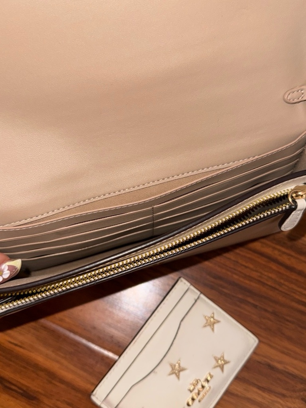 Coach White Leather Crossbody with Gold Star Hardware - Picture 4 of 5